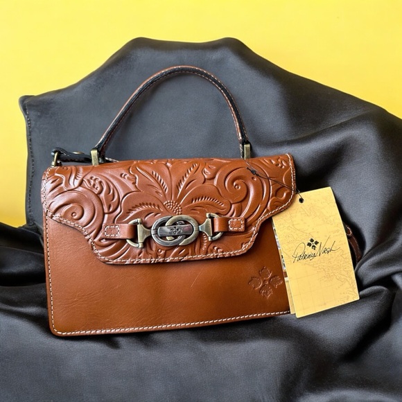 Patricia Nash Handbags - Patricia Nash Tooled Crossbody Handbag NWT